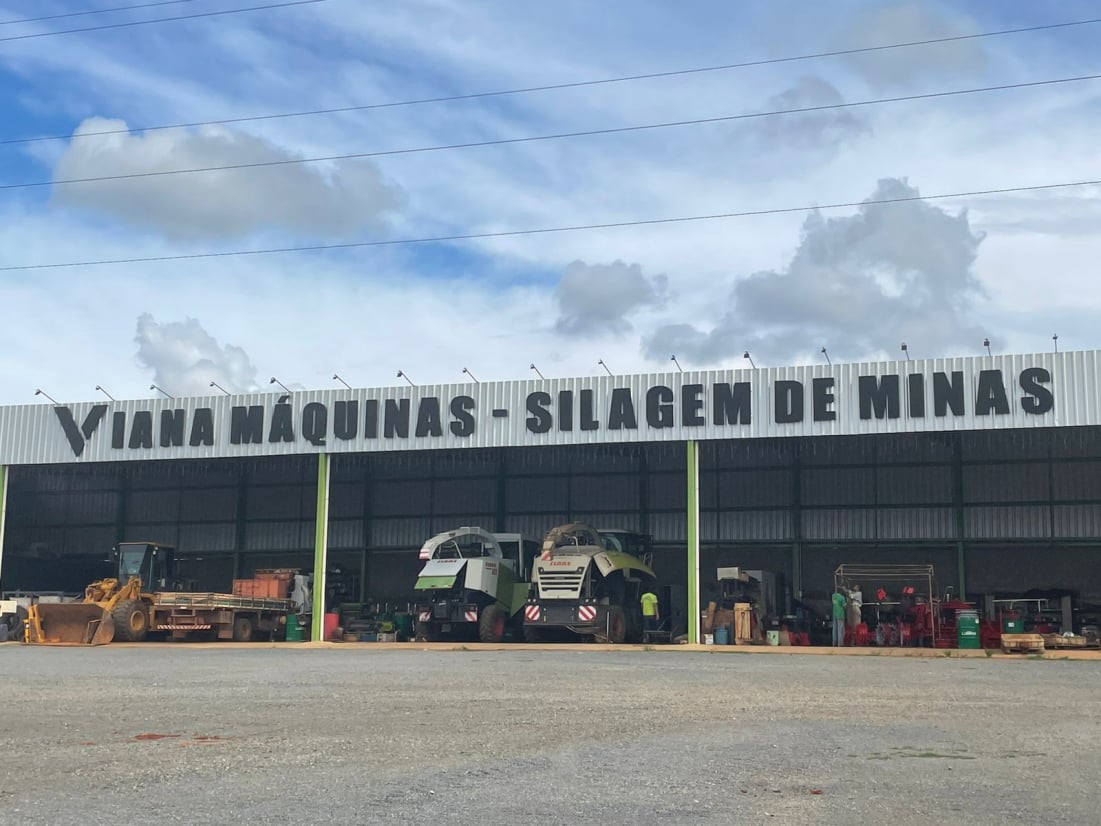Empresa Silagem de Minas - Viana Máquinas